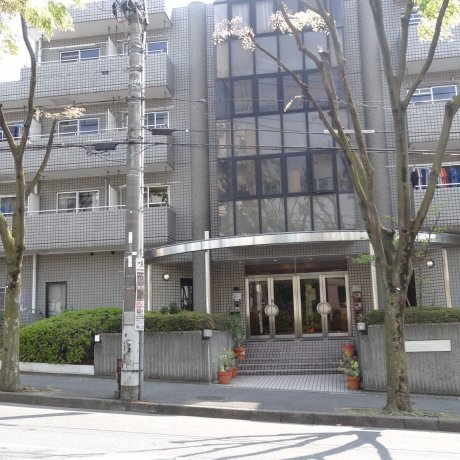 Social Residence Tama Plaza